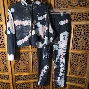 Daydreamer Black and Pink Tie-Dye Set